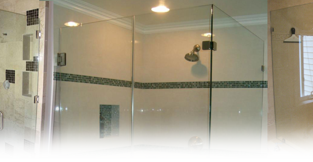 Frameless indoor shower doors